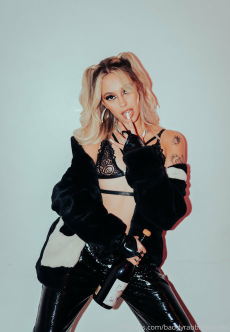 juliana valentinax star art img