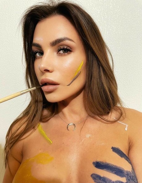 double blowjob onlyfans pornographic picture