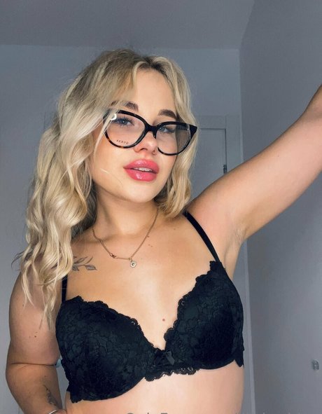 heheh0 nudes pornstar photos