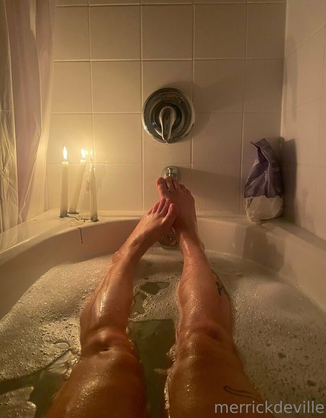 merrickdeville model pretty photo