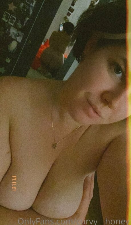 curvy__honey best model picture