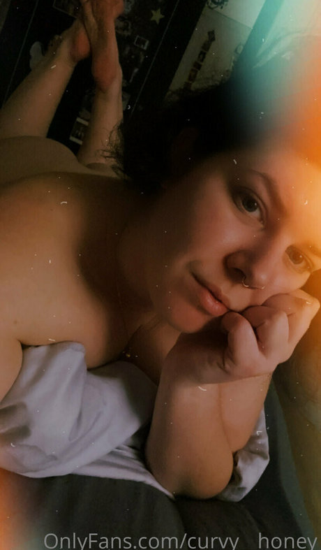 curvy__honey hd actress img