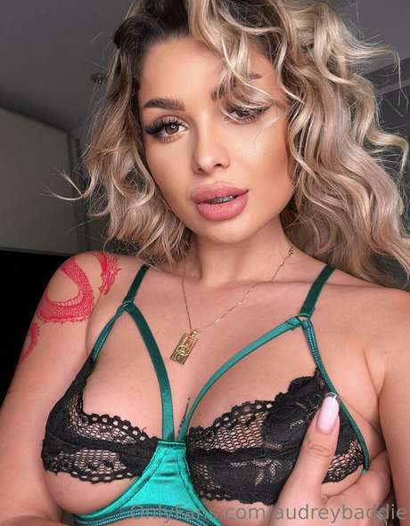 babssonly best star picture