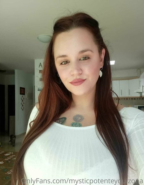 mysticpotenteydulzona naked pornstar photo