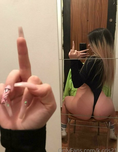 k cris21 model naked galleries