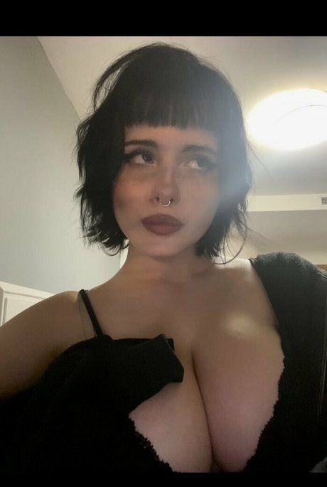 Rinna0x high quality star photos