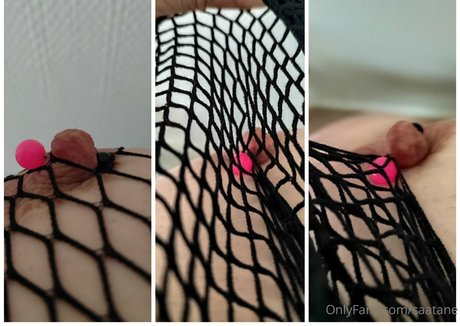 saatane free star photos