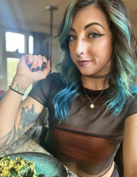 dakota quinn pornstar sexy archive