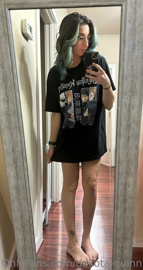 dakota quinn sex model archive