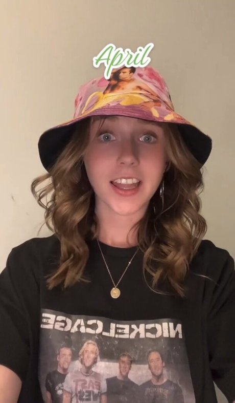 Kira Graceeee star best photos