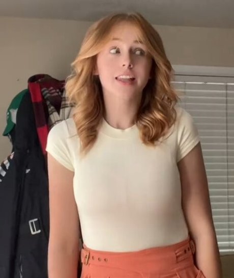 Kira Graceeee nude actress gallery