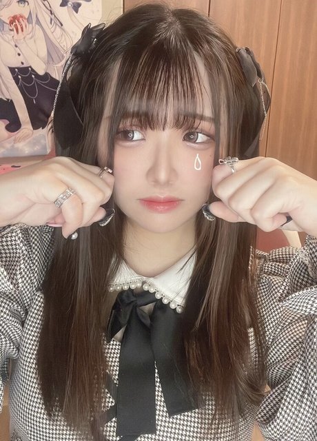 Yui Hiiragi free pornstar image