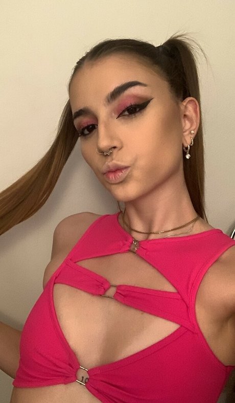 lolalala23 pornstar sex pic