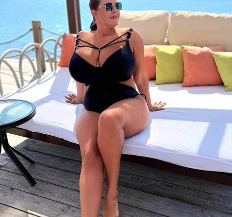 Xenia Wood model free archive