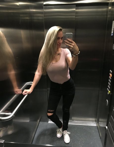 veronicafreee Profile pic