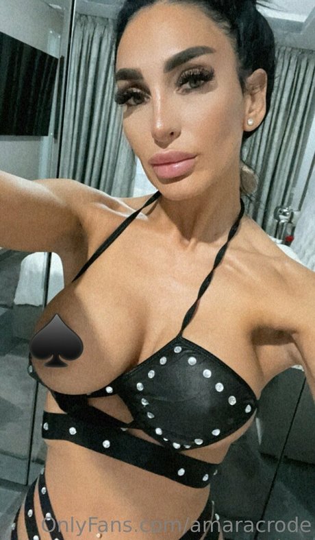 amaracrode model pretty gallery