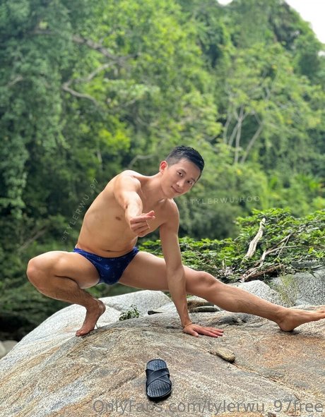 tylerwu 97free xxx actress photo