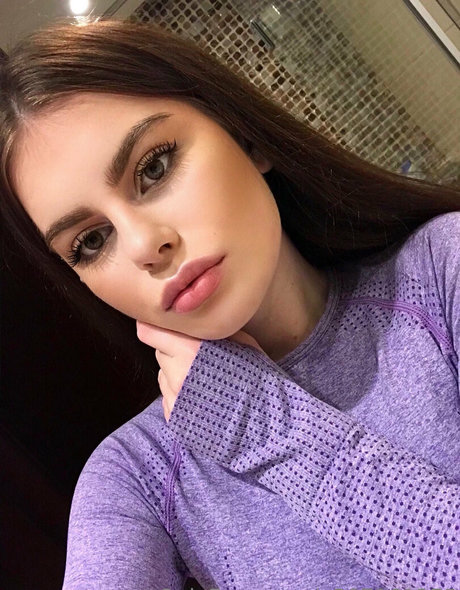 nika dream nice actress pic