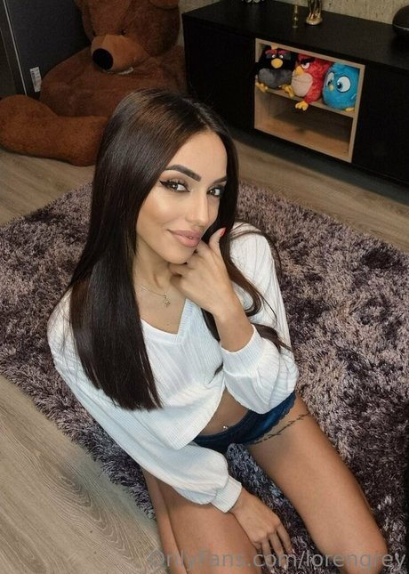 lorengrey star hot images