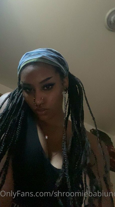 shroomiebabiuncensored Profile pic