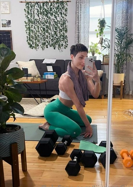 jiimenagis exclusive star pictures