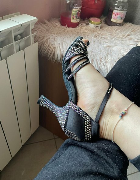 crissyworld0k free pretty actress gallery