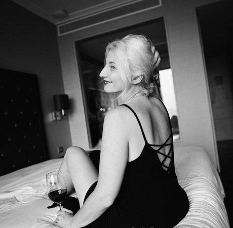 liakovach pornstar nudes images