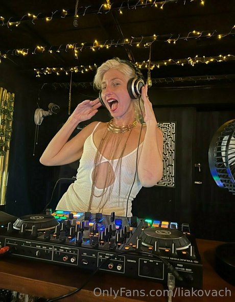 liakovach sexy pornstar photo