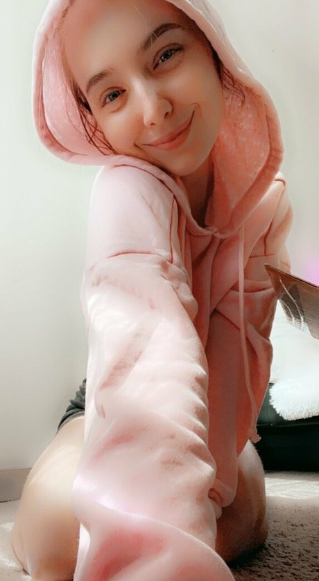 cuddlekink top model img