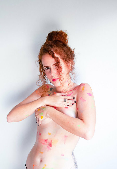 aghatadefogoo star nude images