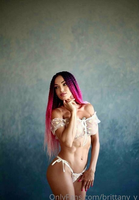 brittany y high quality star photo