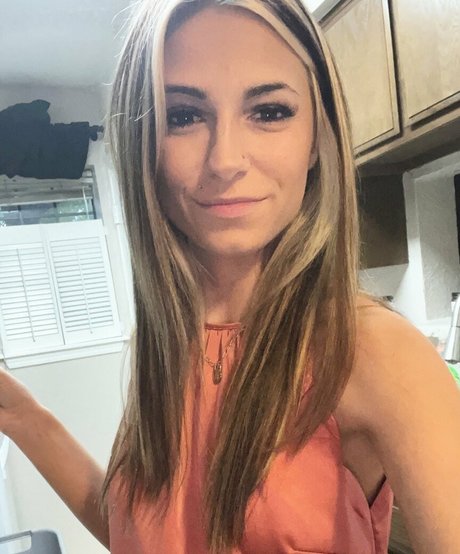 Sicilianqueen69 perfect model picture