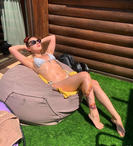 amina amore69 model perfect pictures