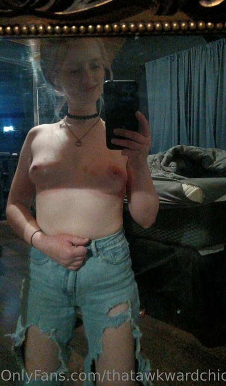 thatawkwardchickbecky model porn photos