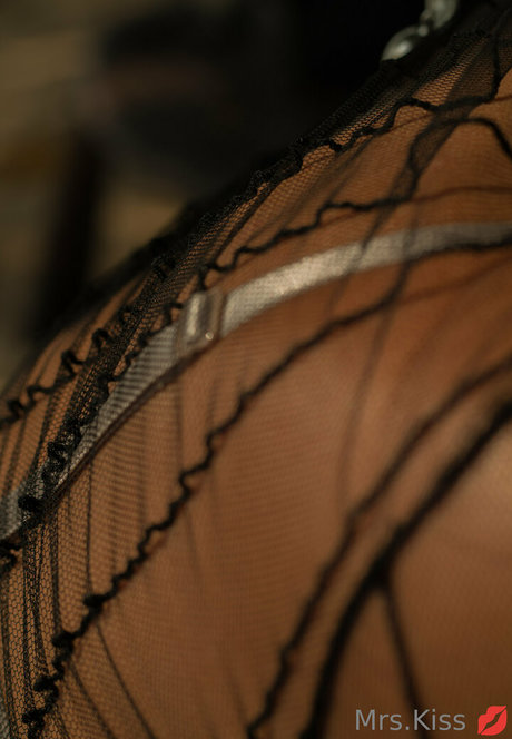 mrs kissvhs free actress pictures