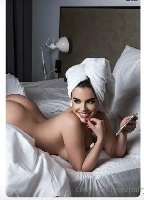 Nextsupergirl model hd pictures