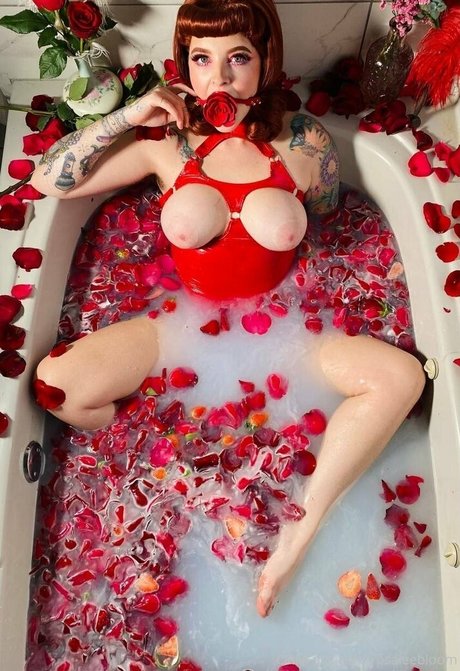 rosamagnoliaxo top star pic