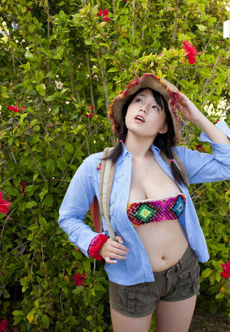 Ai Shinozaki art actress archive