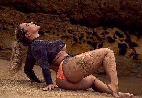 Patricia Pestana naked model archive