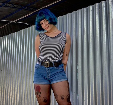 Gi ovanag star nude archive