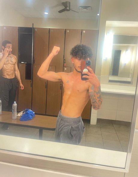 pablx sanchez exclusive model picture