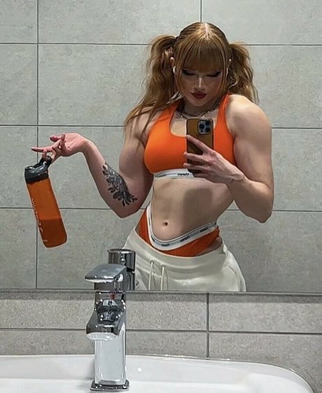 xinia official pornographic actress archive