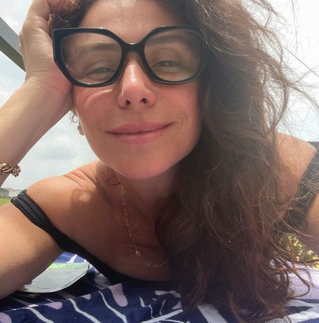 Giovanna Antonelli star adult archive