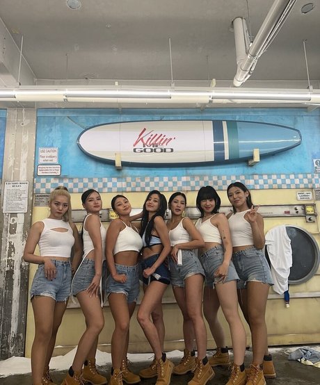 Jihyo model exclusive galleries