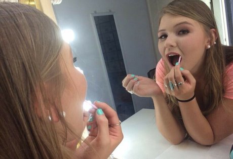 Melissa May model xxx image