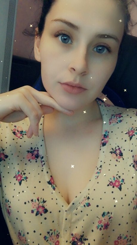 nessajade top star image