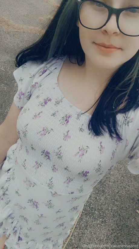 nessajade nice actress pictures