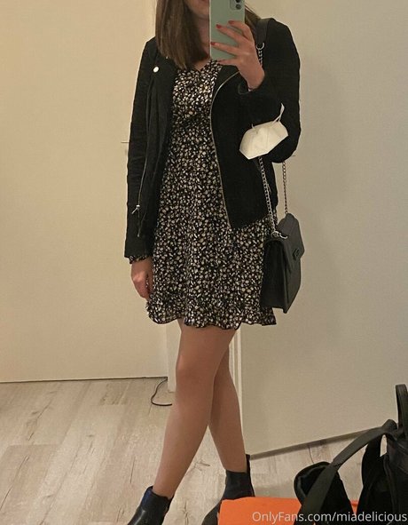 miadelicious star art pic