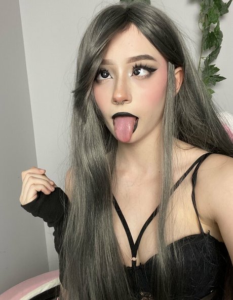 angelahalee beautiful actress gallery