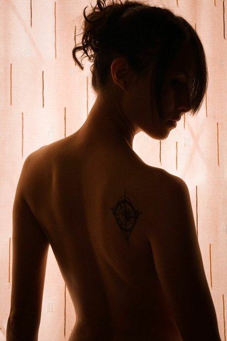 Angela Bermudez model free pics